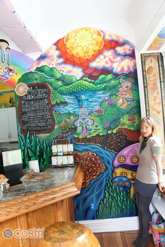 burgandy-viscosi-mushroom-cafe-mural